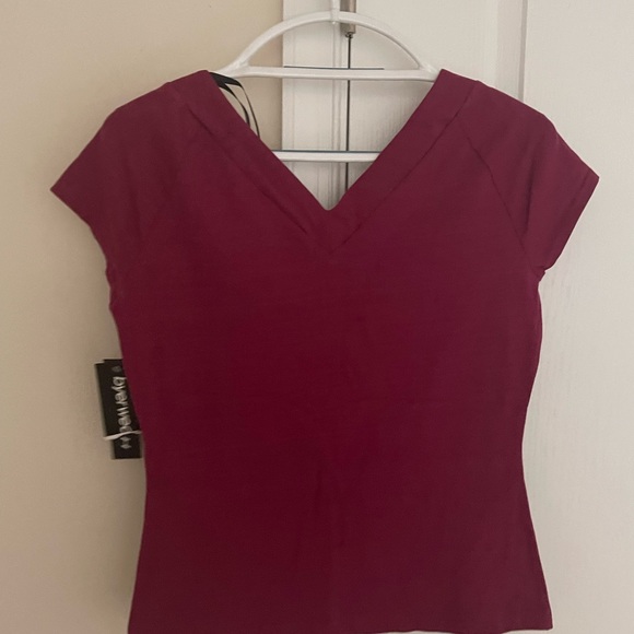 Berry Top - Picture 3 of 3